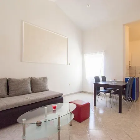 Cozy With Breakfast On Request 1 *