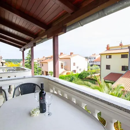 Lägenhet Cozy With Breakfast On Request 1