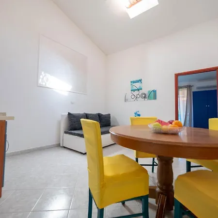 Cozy With Breakfast On Request 1 Apartment Pula