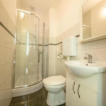 Cozy With Breakfast On Request 1 Lägenhet *