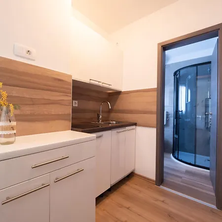 Cozy With Breakfast On Request 1 Apartment *