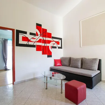 Appartamento Cozy With Breakfast On Request 1 *