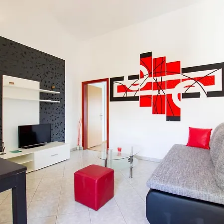 Cozy With Breakfast On Request 1 Pola