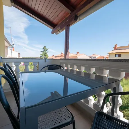 Appartamento Cozy With Breakfast On Request 1 *