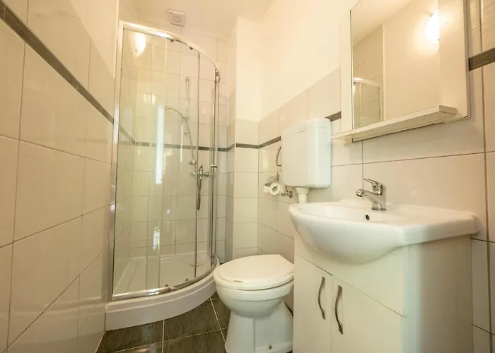 Cozy With Breakfast On Request 1 公寓 *