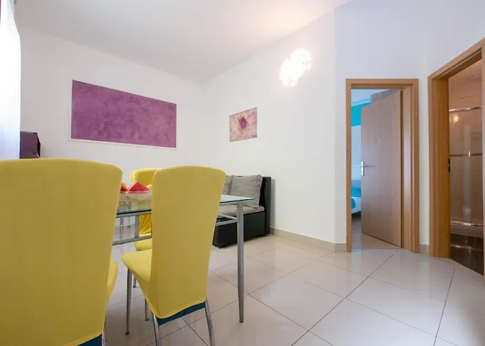 Apartman Cozy With Breakfast On Request 1 *